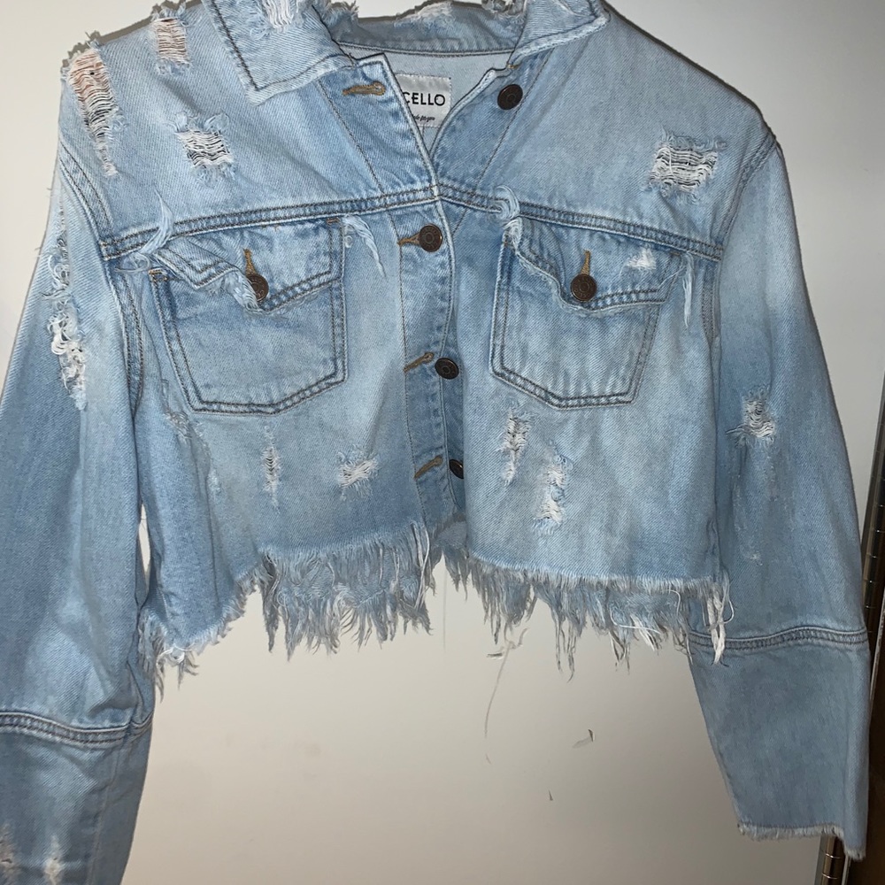 super cute cropped jean jacket